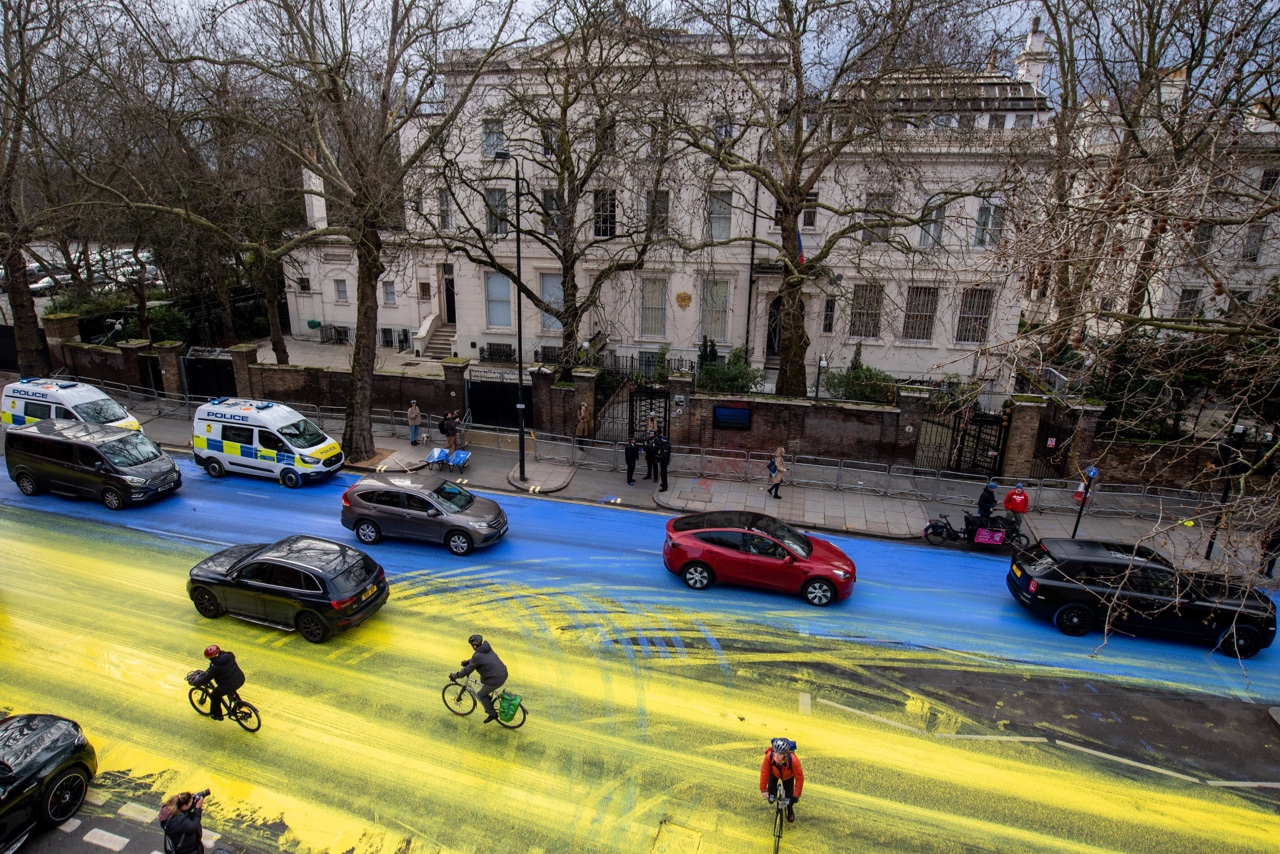 Giant Ukrainian flag outside the Russian embassy.